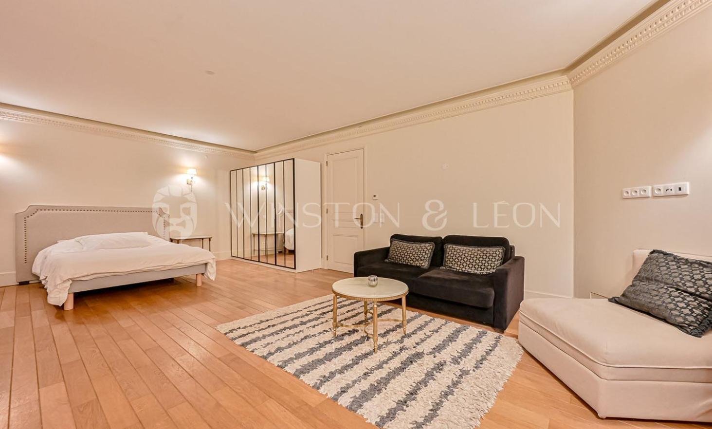 7e Invalides Tour Eiffel Appartement Paris
